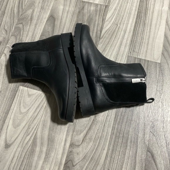 Vionic BrynnBlack Leather Waterproof ankle Boots Comfort Orthotopic Sole S8 X-14 - Picture 6 of 13